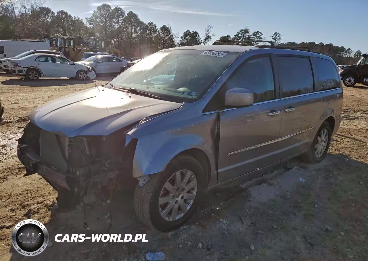 2016 Chrysler Town & Country Touring