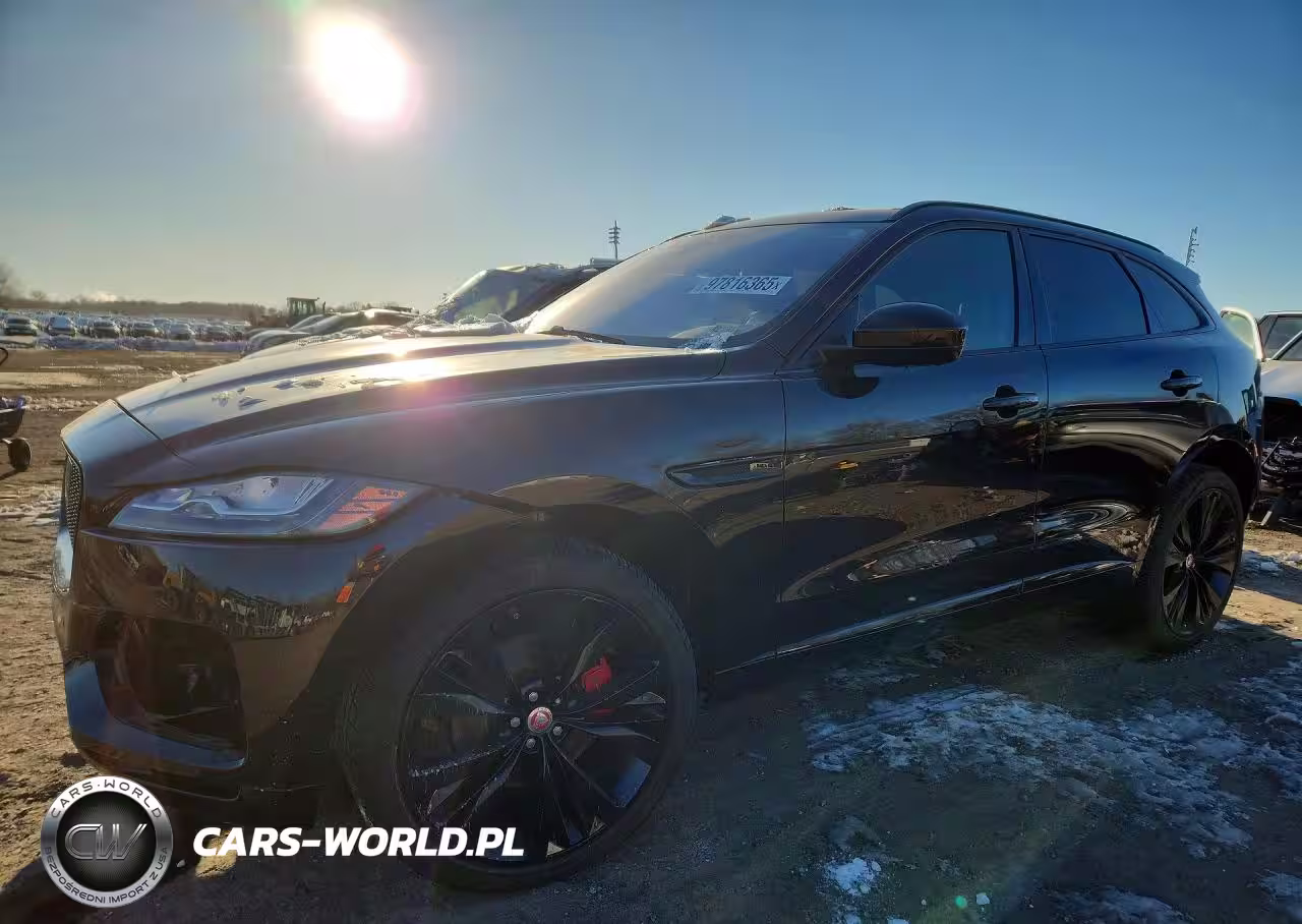 2019 Jaguar F-Pace S