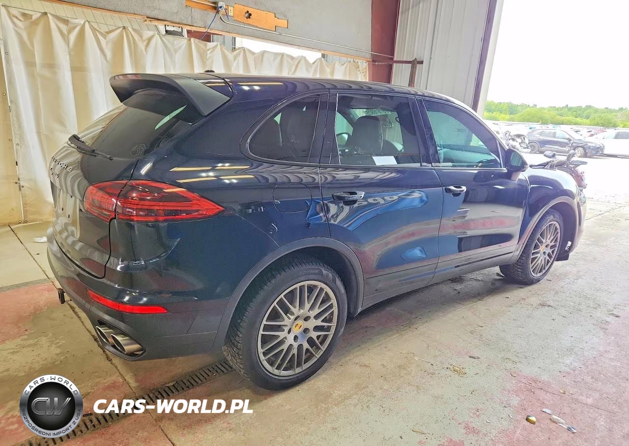 2018 Porsche Cayenne S VIN:WP1AB2A2XJLA60814 - 3