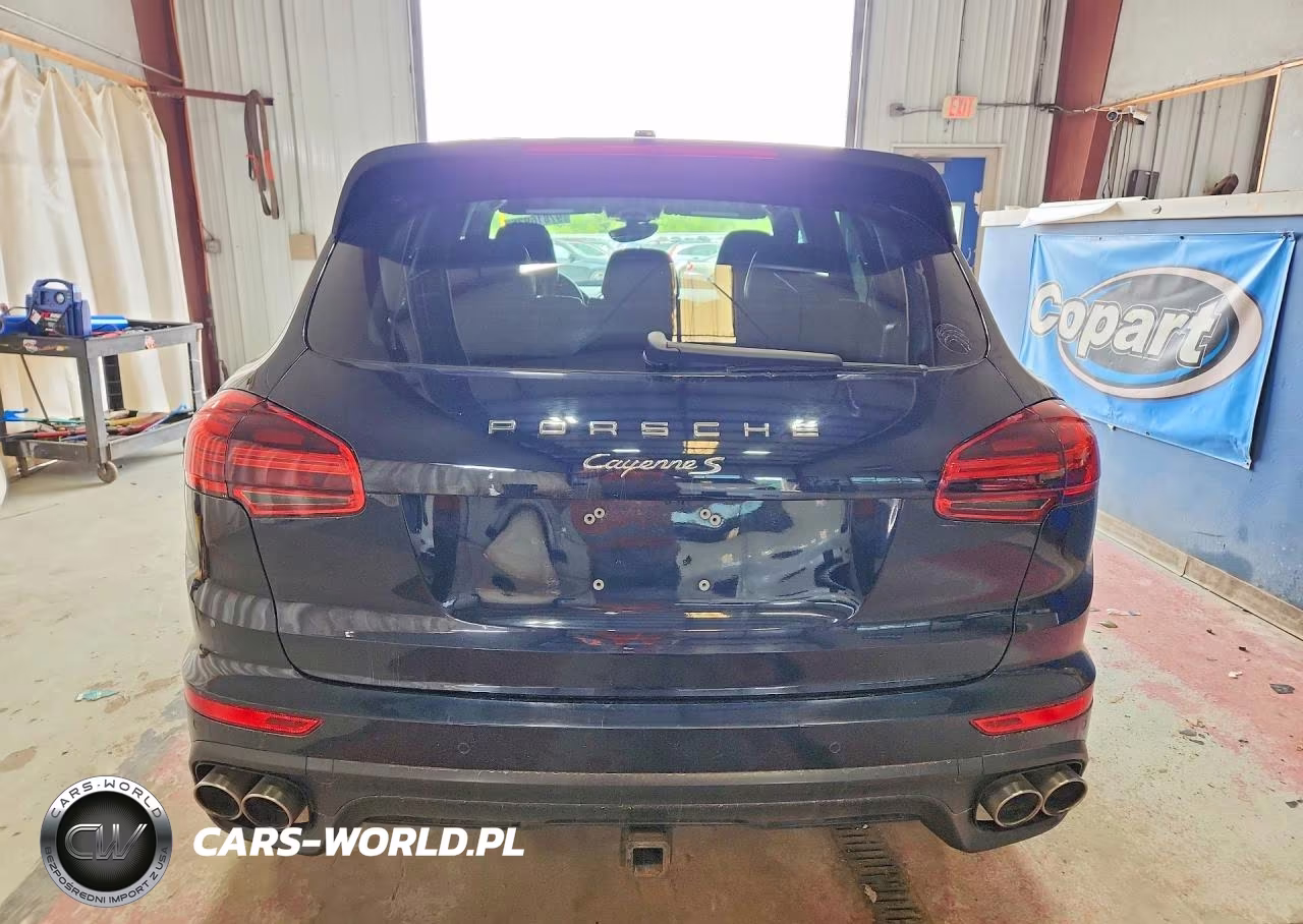 2018 Porsche Cayenne S VIN:WP1AB2A2XJLA60814 - 6