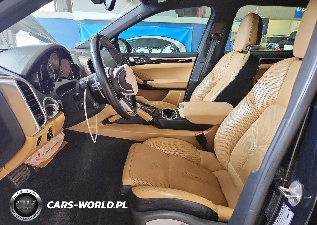 2018 Porsche Cayenne S VIN:WP1AB2A2XJLA60814 - 7