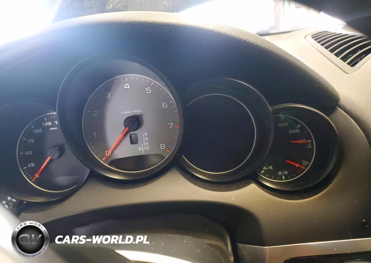 2018 Porsche Cayenne S VIN:WP1AB2A2XJLA60814 - 9