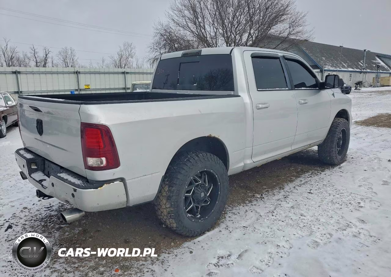 2013 Ram 1500 Sport VIN:1C6RR7MT2DS708715 - 3