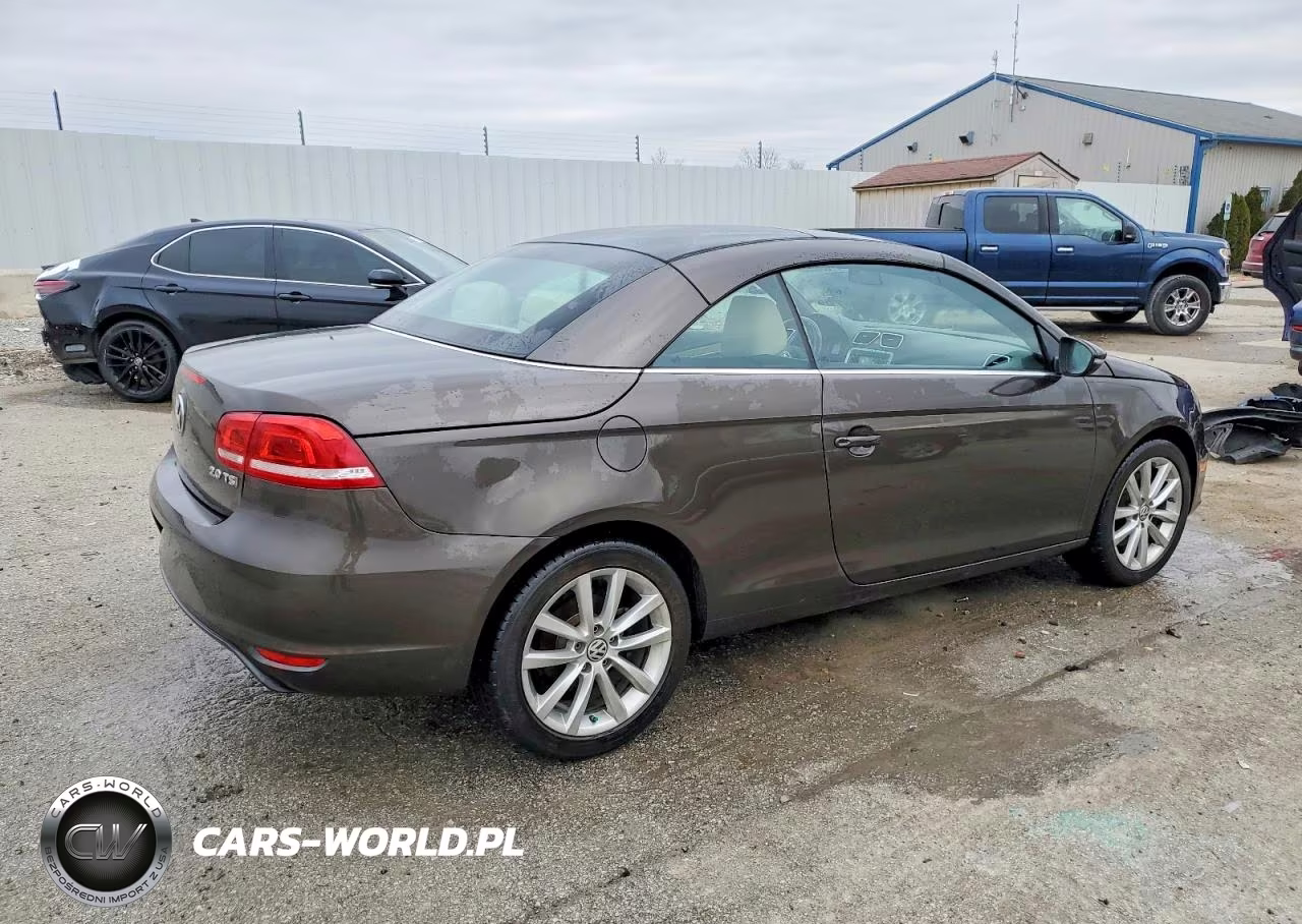 2016 Volkswagen Eos Komfort VIN:WVWBW8AH6GV000186 - 3