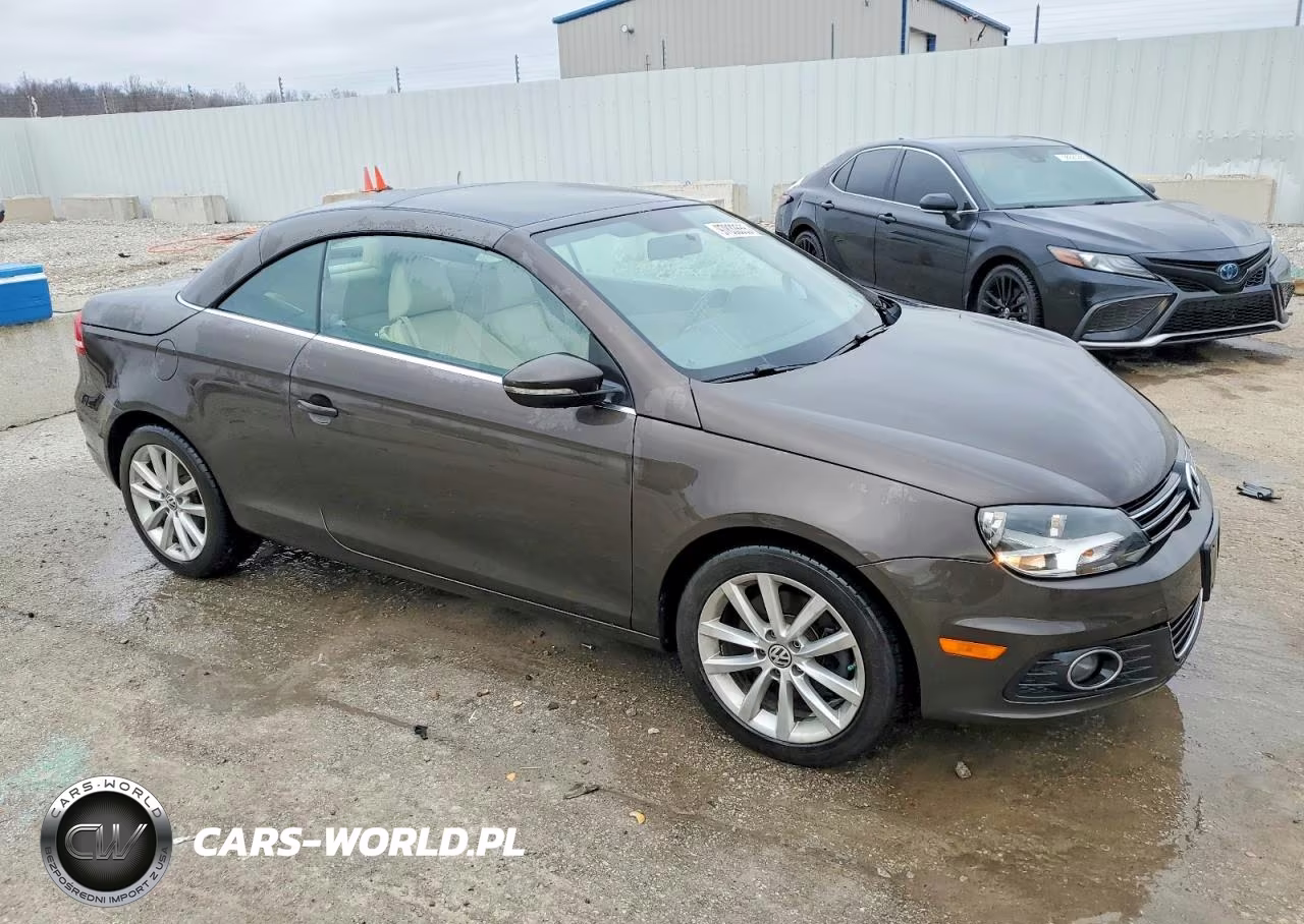 2016 Volkswagen Eos Komfort VIN:WVWBW8AH6GV000186 - 4