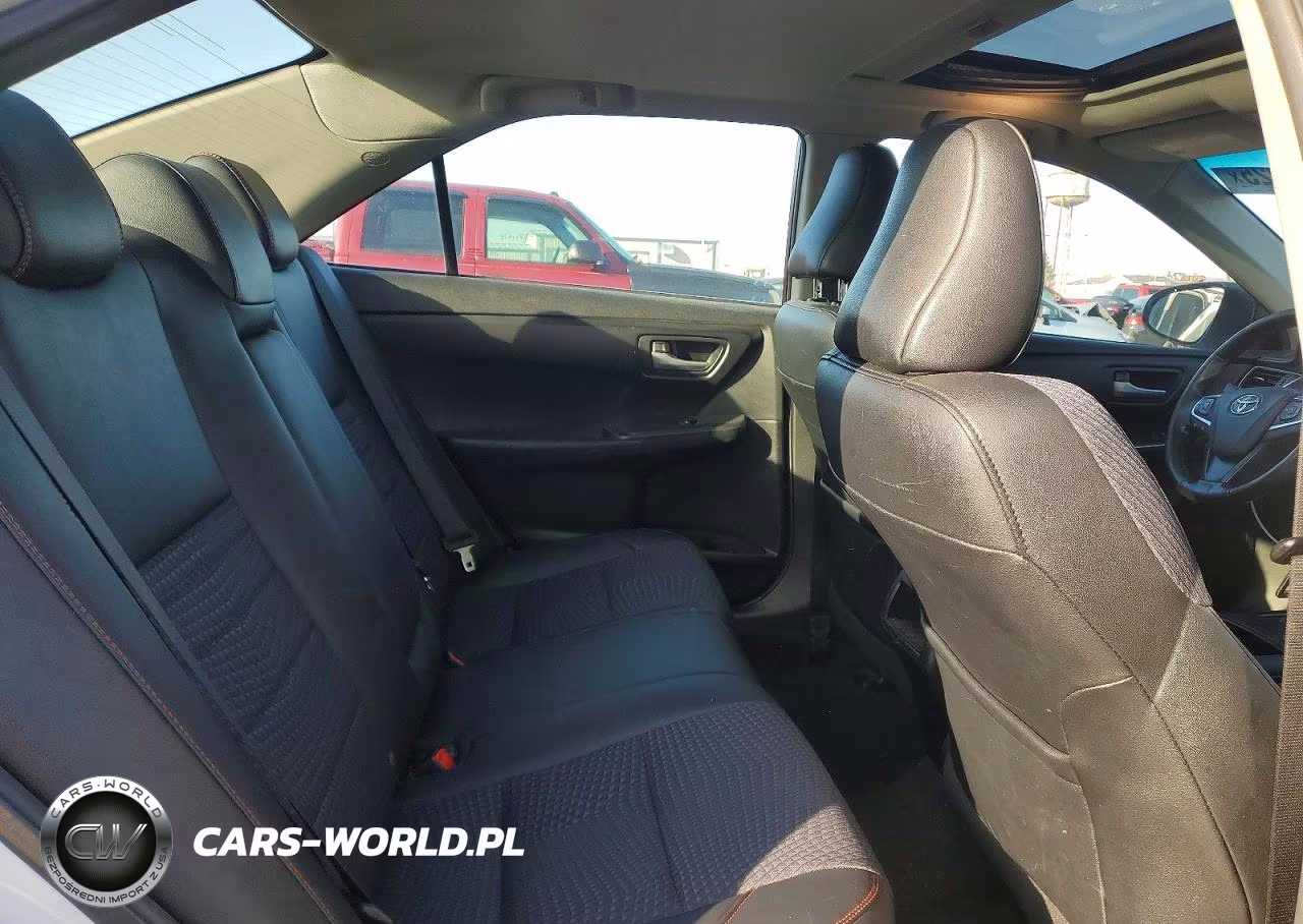 2015 Toyota Camry VIN:4T1BF1FK0FU092889 - 10