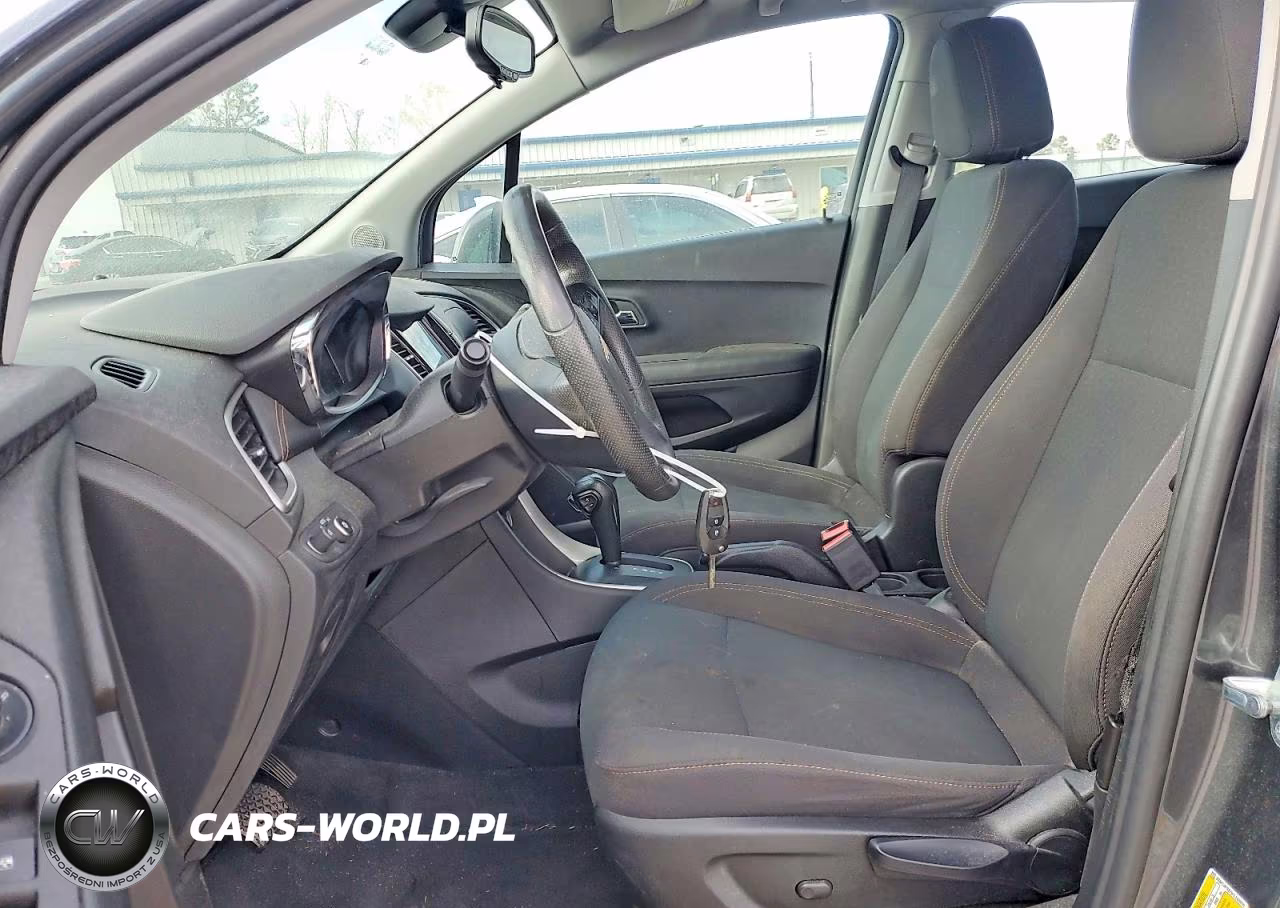 2019 Chevrolet Trax Ls VIN:3GNCJKSB5KL163695 - 7