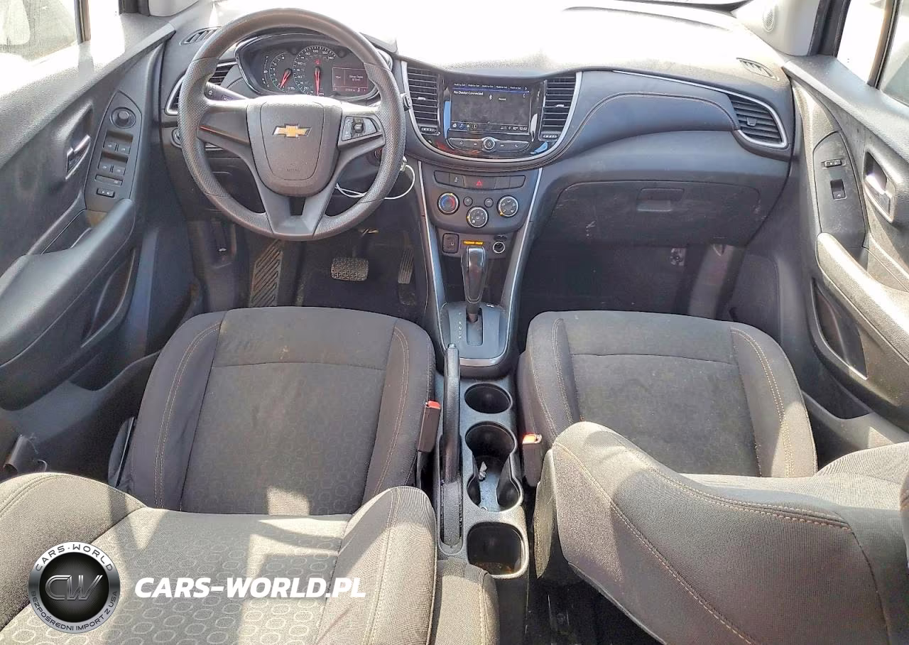 2019 Chevrolet Trax Ls VIN:3GNCJKSB5KL163695 - 8