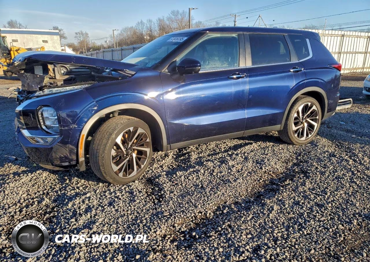 2022 Mitsubishi Outlander Se – zdjęcie 1 z 14