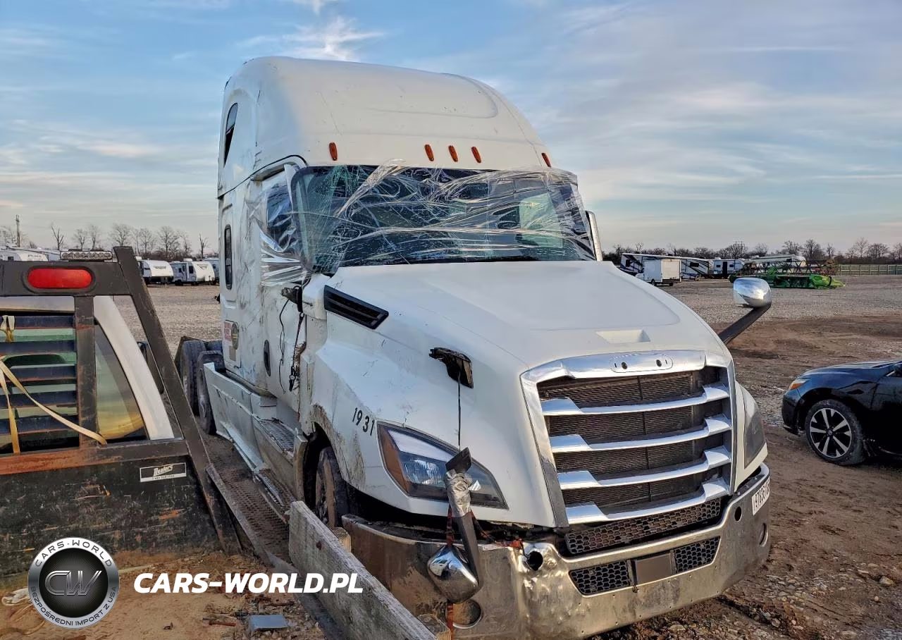 2021 Freightliner Cascadia 126" Sleeper Cab Semi Truck