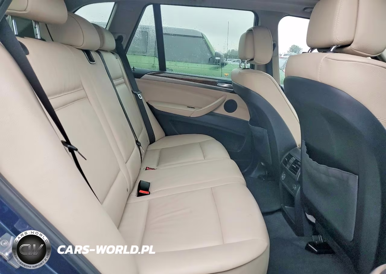 2012 BMW X5 xDrive35I VIN:5UXZV4C50CL746800 - 10