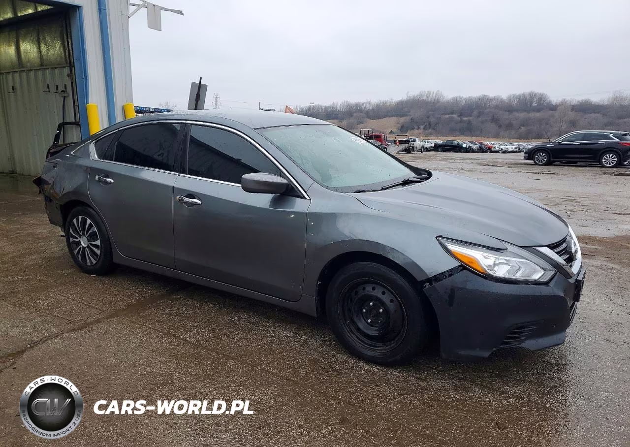 2016 Nissan Altima 2.5 S VIN:1N4AL3AP0GN349266 - 4