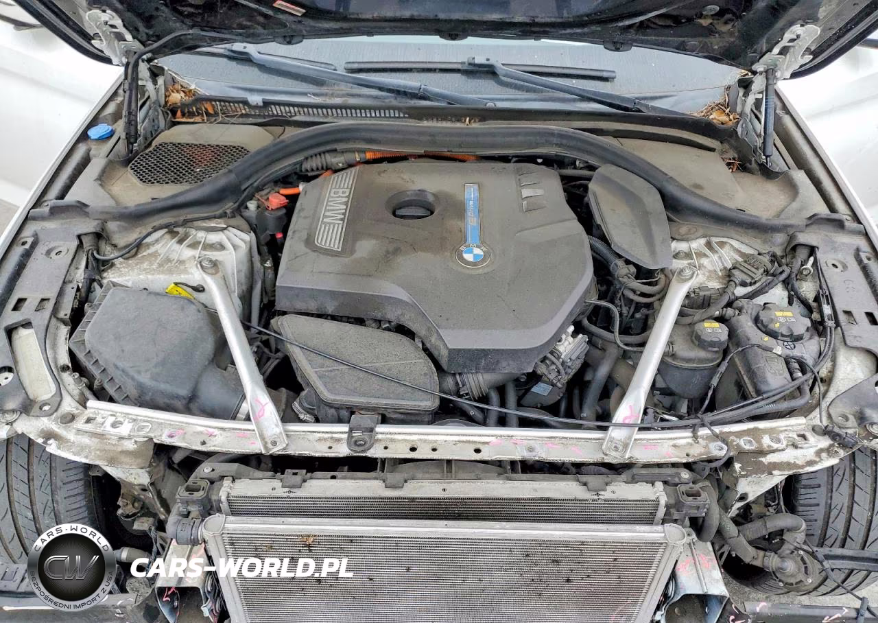 2018 BMW 530E VIN:WBAJA9C57JB252019 - 11