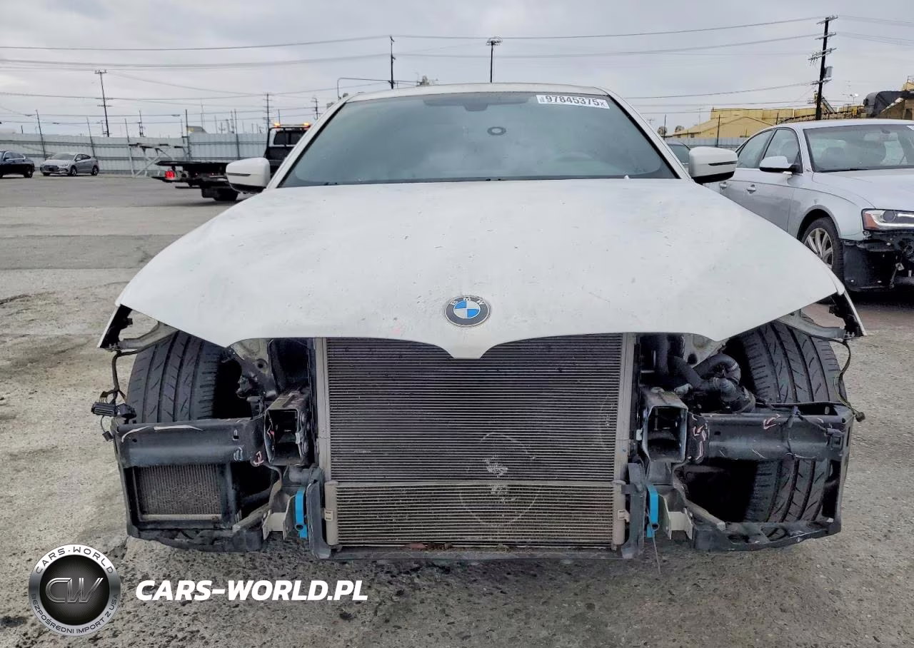 2018 BMW 530E VIN:WBAJA9C57JB252019 - 5