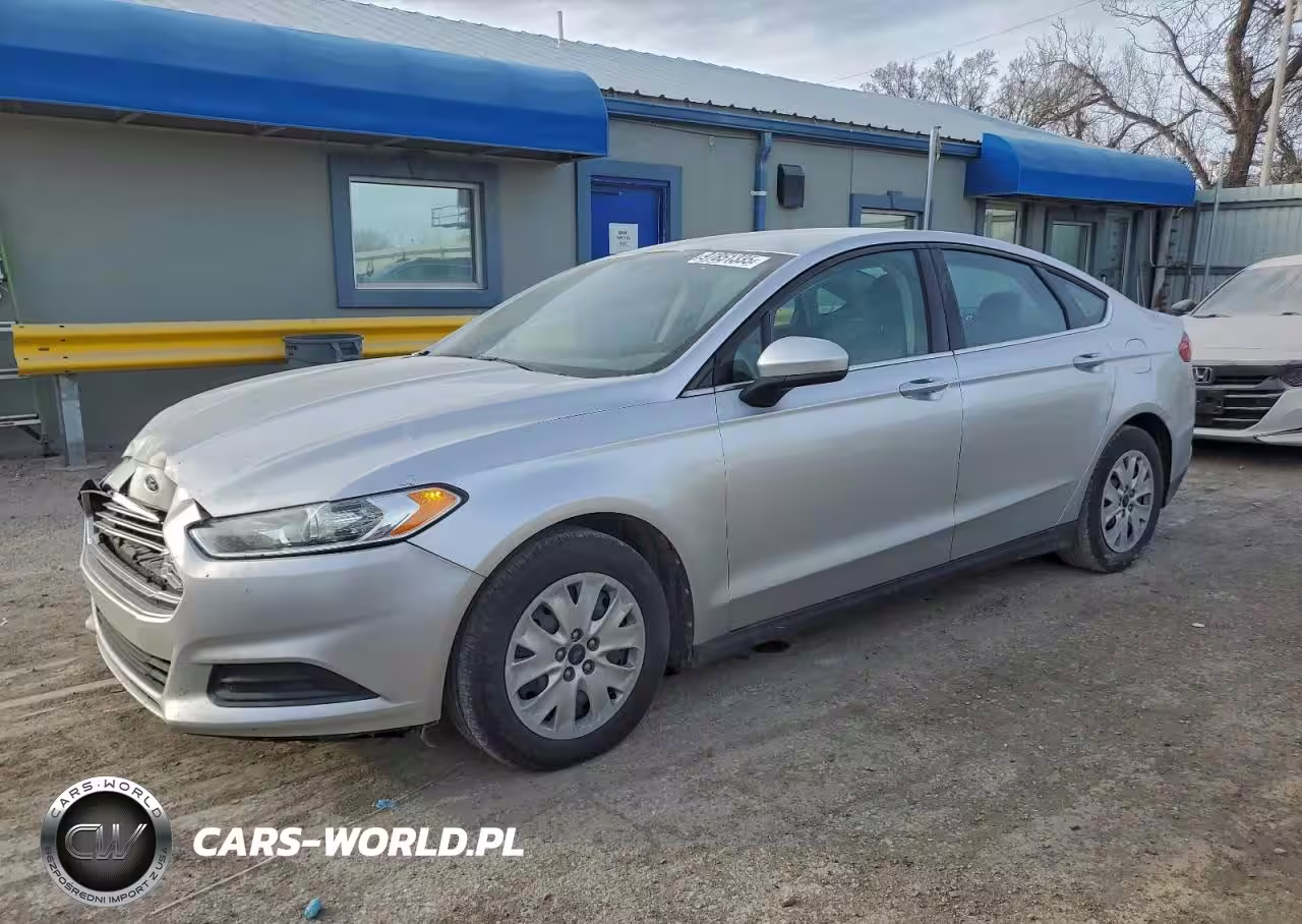 2013 Ford Fusion S