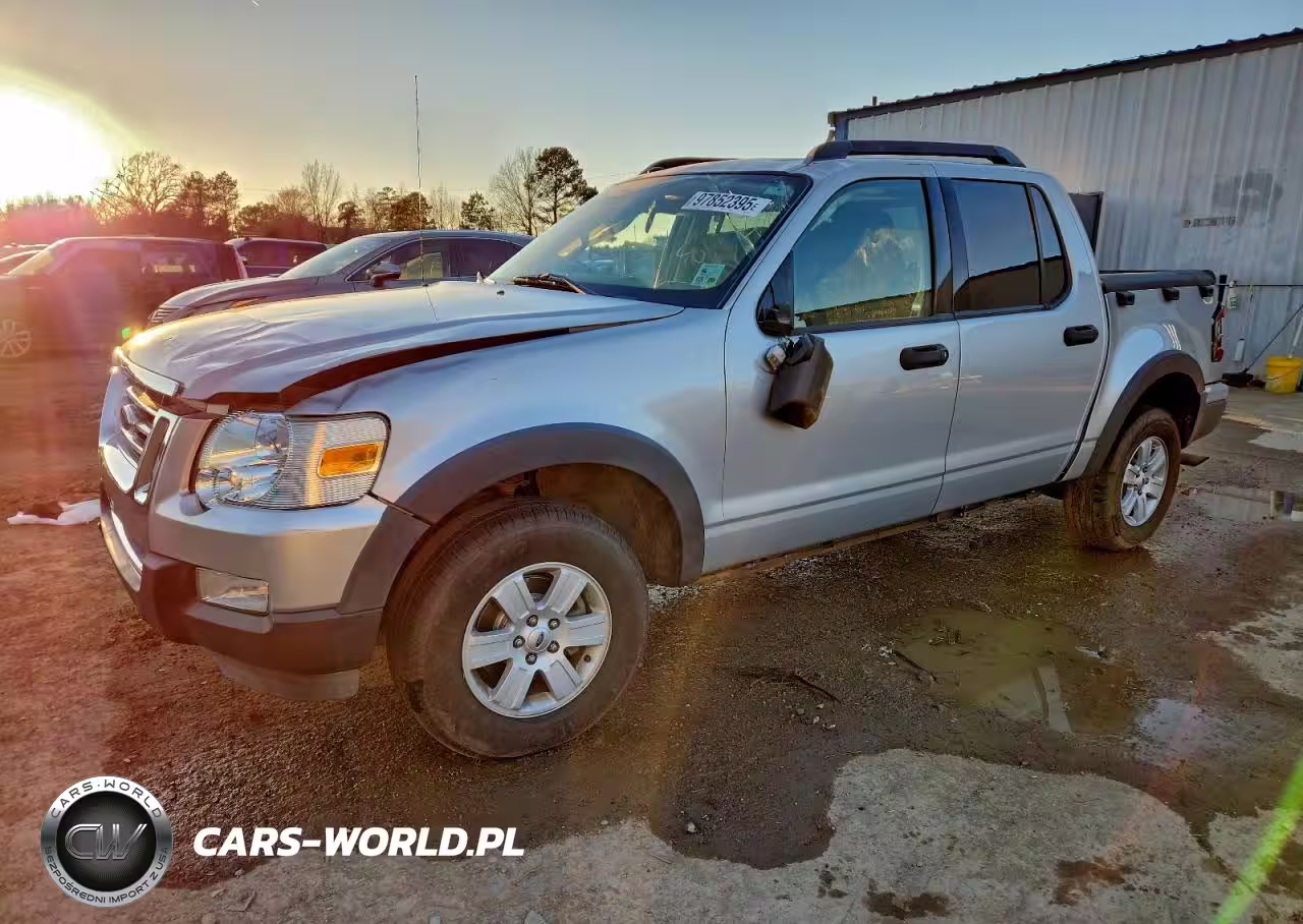 2010 Ford Explorer Sport Trac Xlt