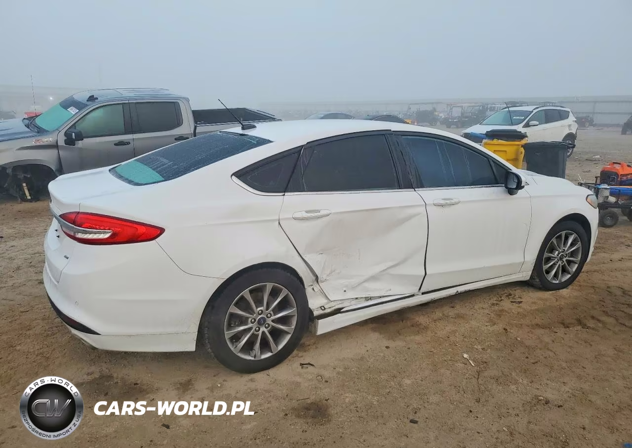 2017 Ford Fusion Se VIN:3FA6P0H79HR192639 - 3