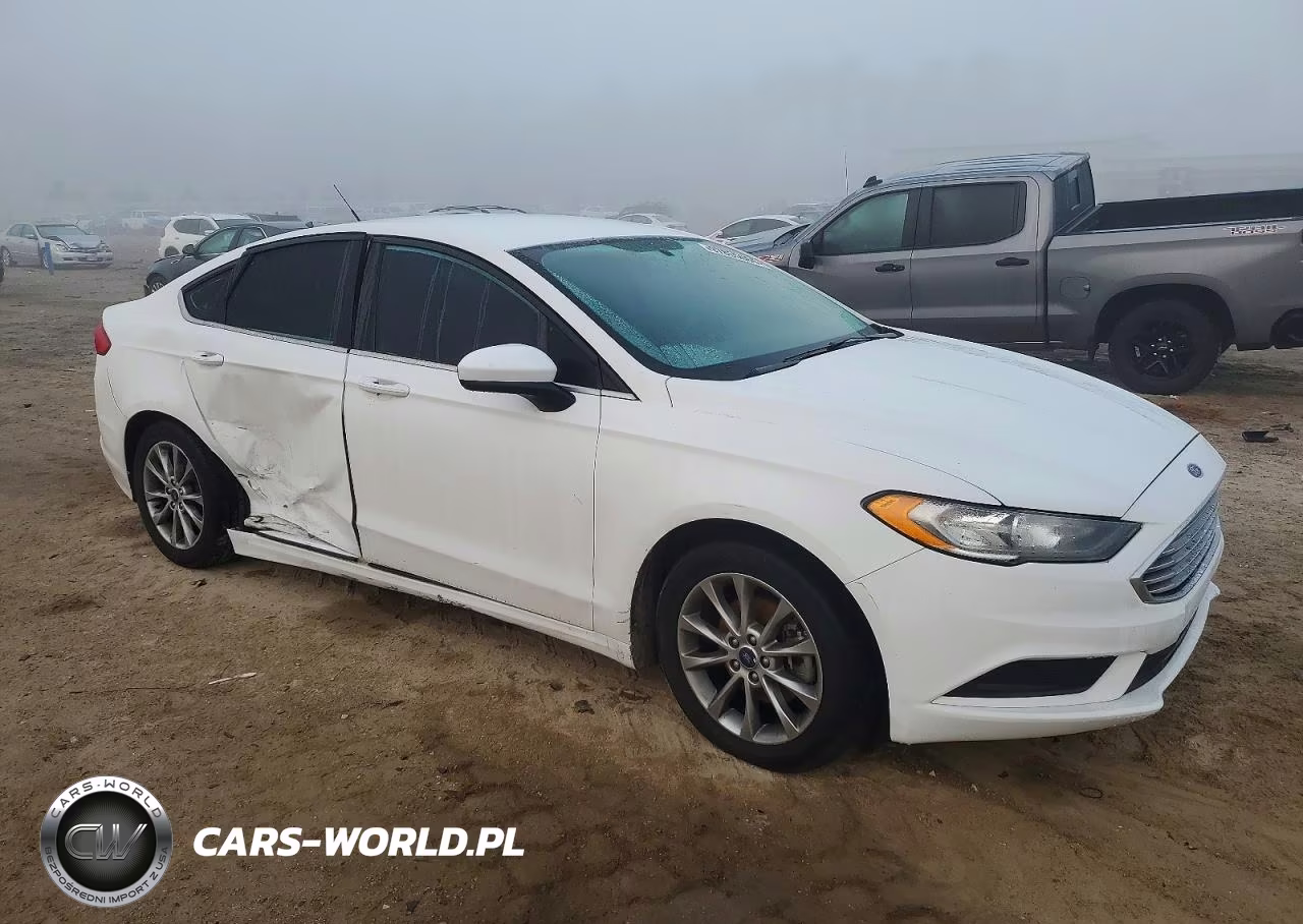 2017 Ford Fusion Se VIN:3FA6P0H79HR192639 - 4