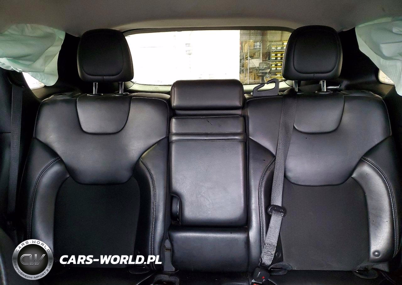 2019 Jeep Cherokee Latitude Plus VIN:1C4PJMLX5KD280439 - 10