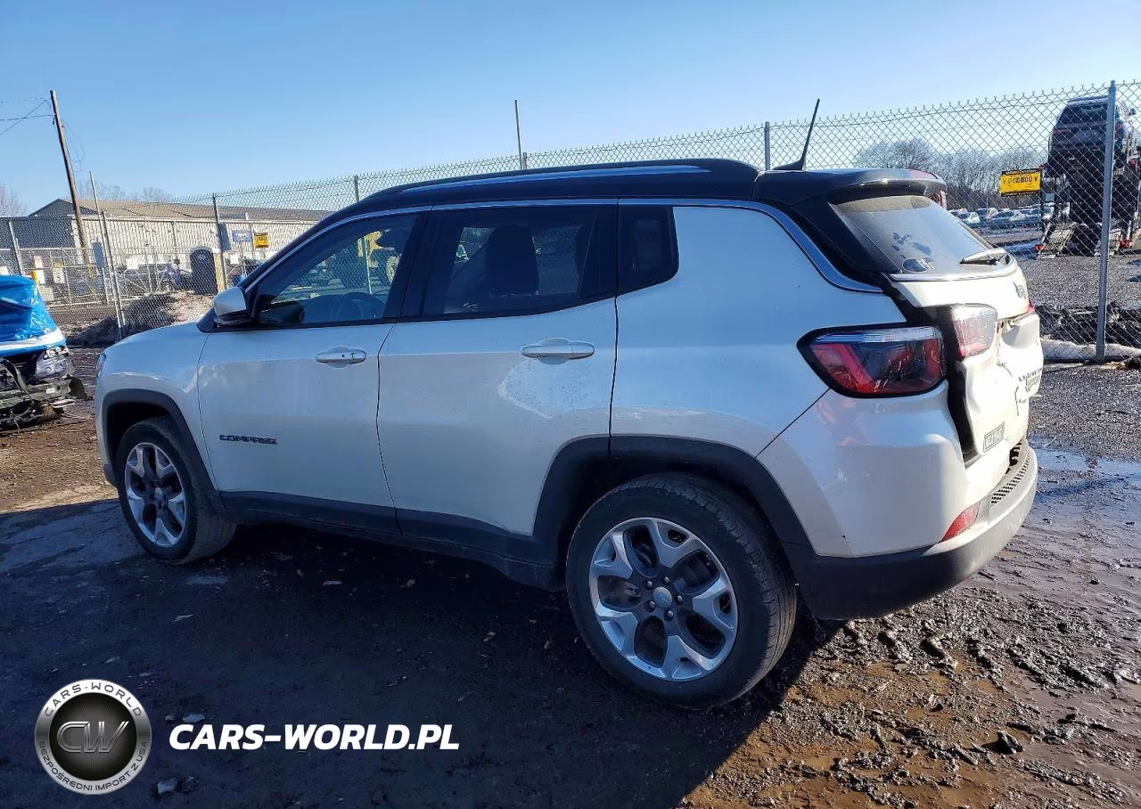 2018 Jeep Compass Limited VIN:3C4NJCCB4JT301733 - 2