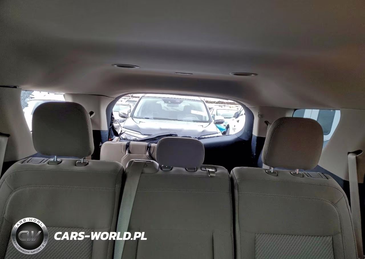 2021 Ford Explorer VIN:1FMSK8BH8MGA39030 - 10