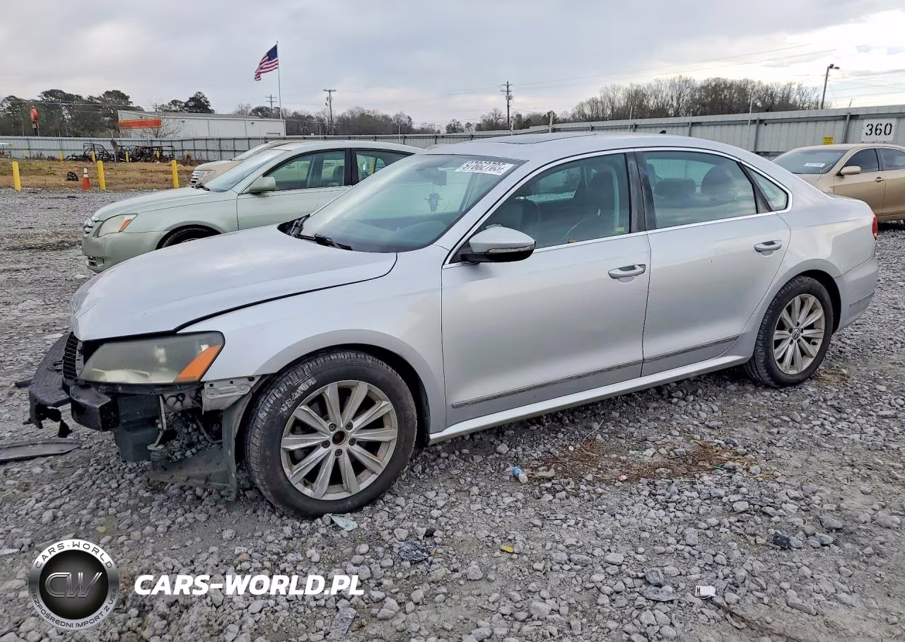 2012 Volkswagen Passat Sel