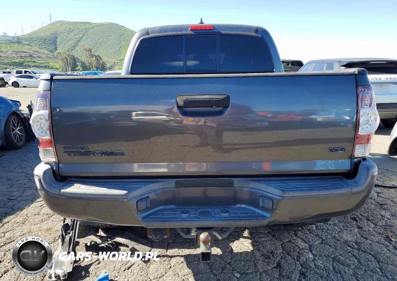 2014 Toyota Tacoma Double Cab VIN:5TFLU4EN8EX098447 - 6