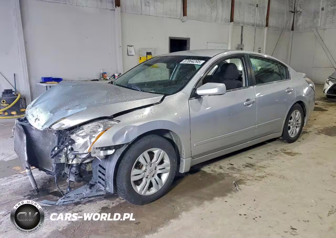 2012 Nissan Altima Base