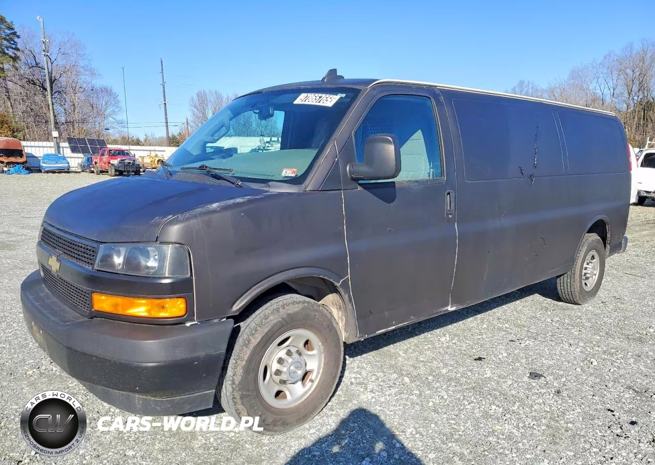 2018 Chevrolet Express 2500 Delivery Van