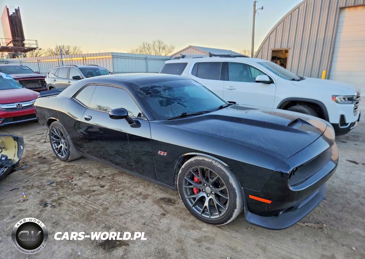 2016 Dodge Challenger Srt 392 VIN:2C3CDZDJ2GH191603 - 4