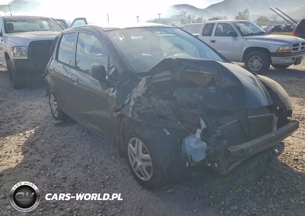 2008 Honda Fit VIN:JHMGD37418S065533 - 4