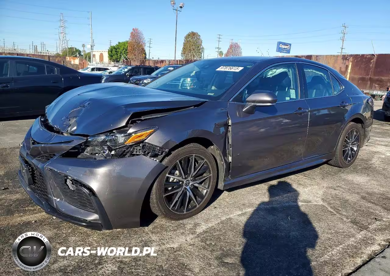 2022 Toyota Camry Se