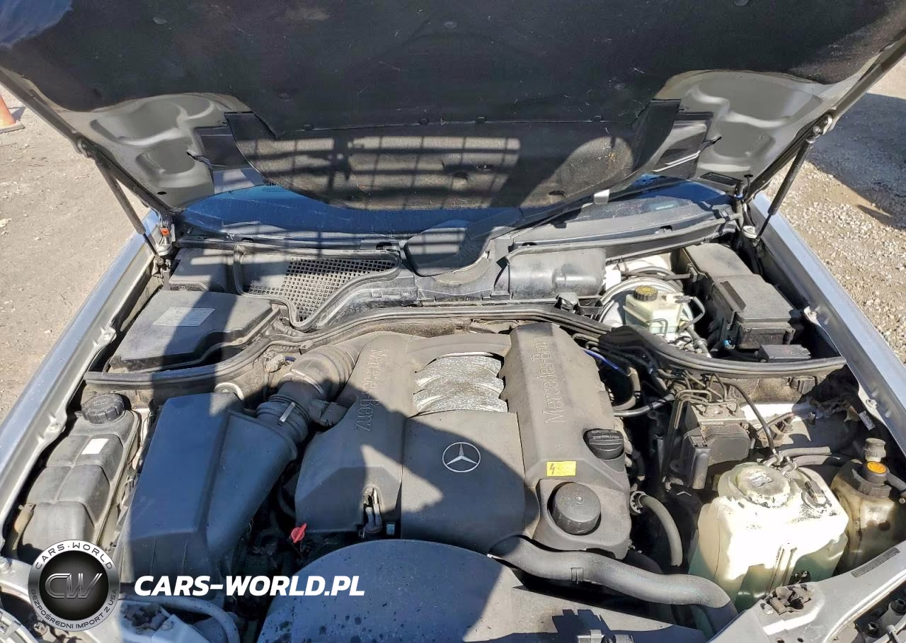 1998 Mercedes-Benz E 320 VIN:WDBJH65F4WA528431 - 11