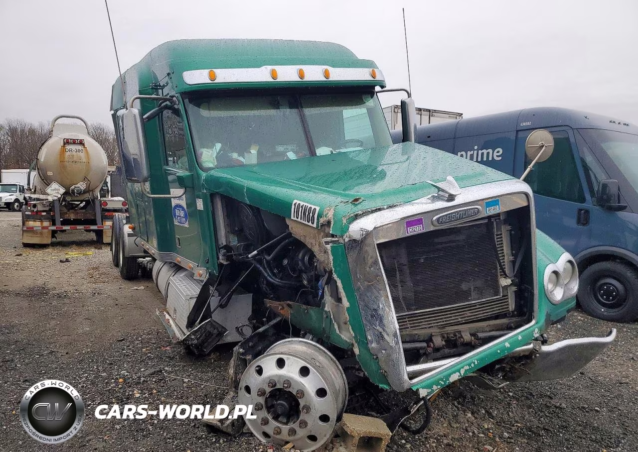 2015 Freightliner Coronado Semi Truck