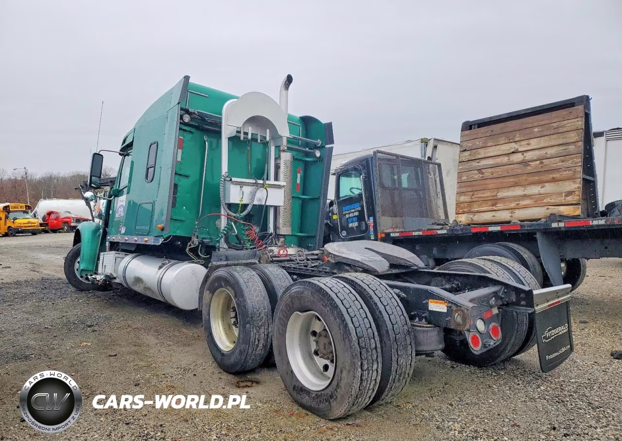 2015 Freightliner Coronado Semi Truck VIN:3ALXFBCG4FDGS7180 - 3