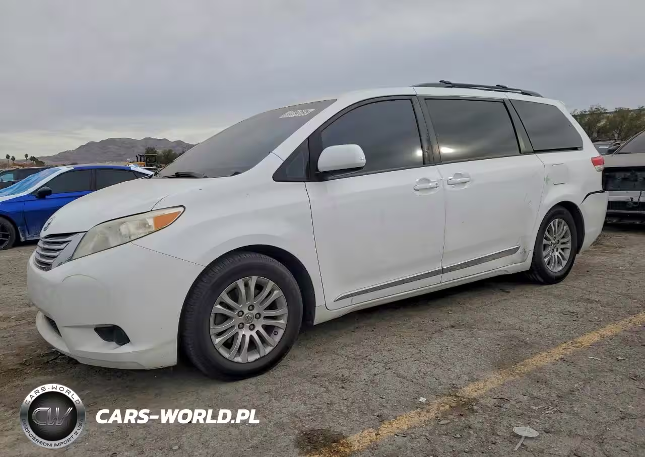 2013 Toyota Sienna Le