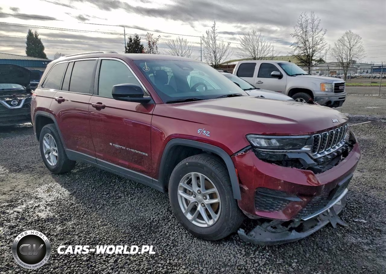2024 Jeep Grand Cherokee Laredo VIN:1C4RJHAG6RC156411 - 4