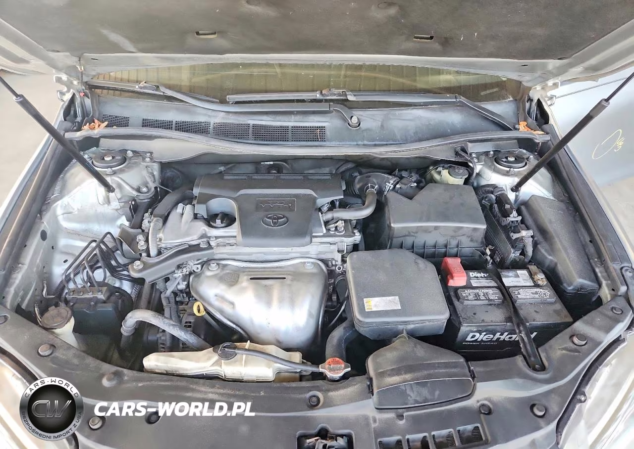 2016 Toyota Camry Le VIN:4T1BF1FK5GU225583 - 11