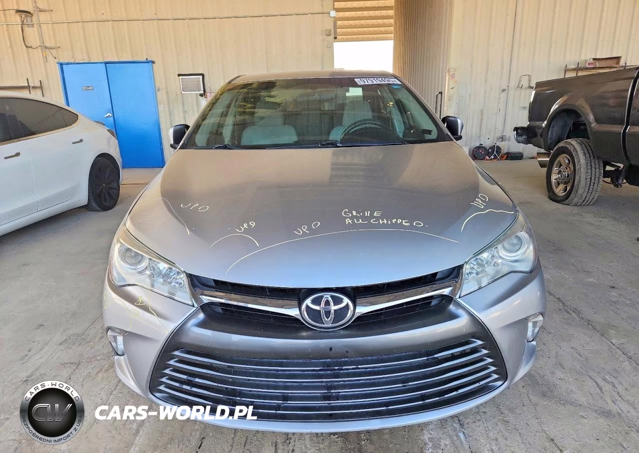 2016 Toyota Camry Le VIN:4T1BF1FK5GU225583 - 5