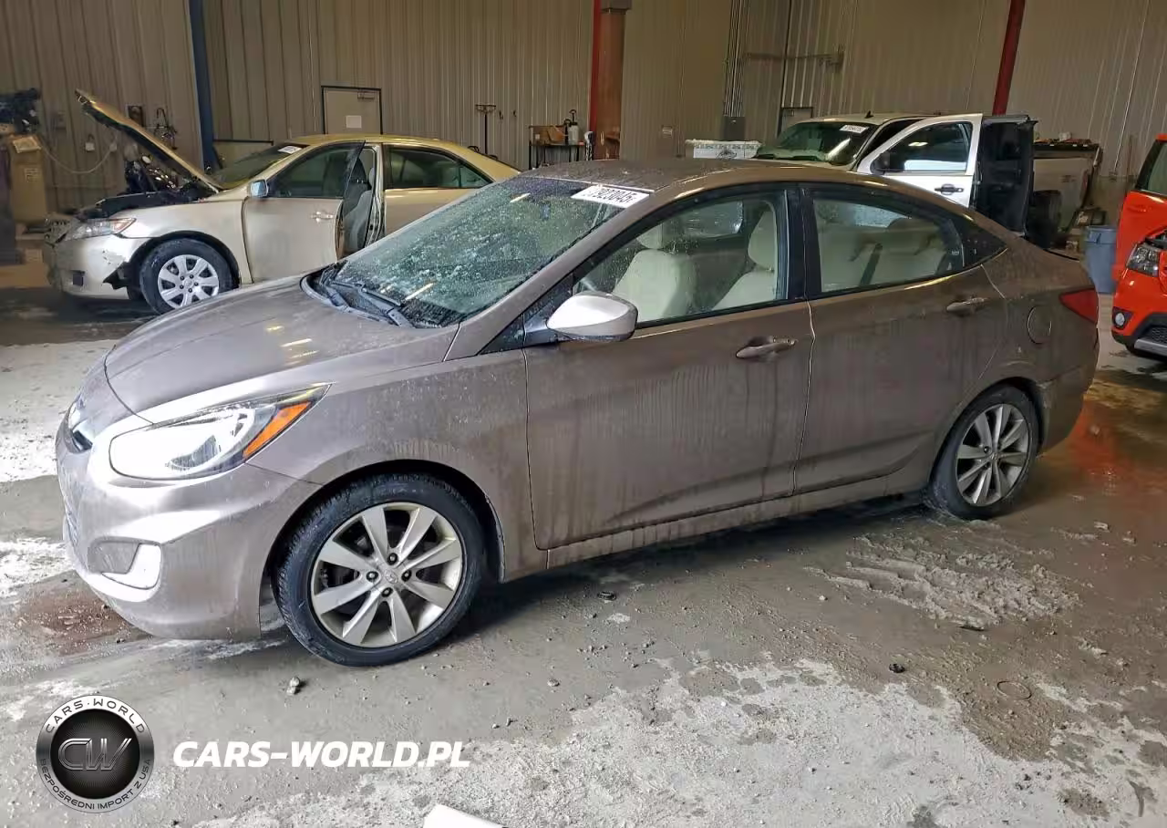 2012 Hyundai Accent Gls