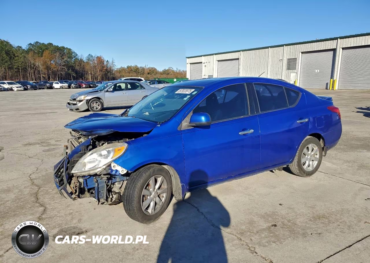 2014 Nissan Versa S
