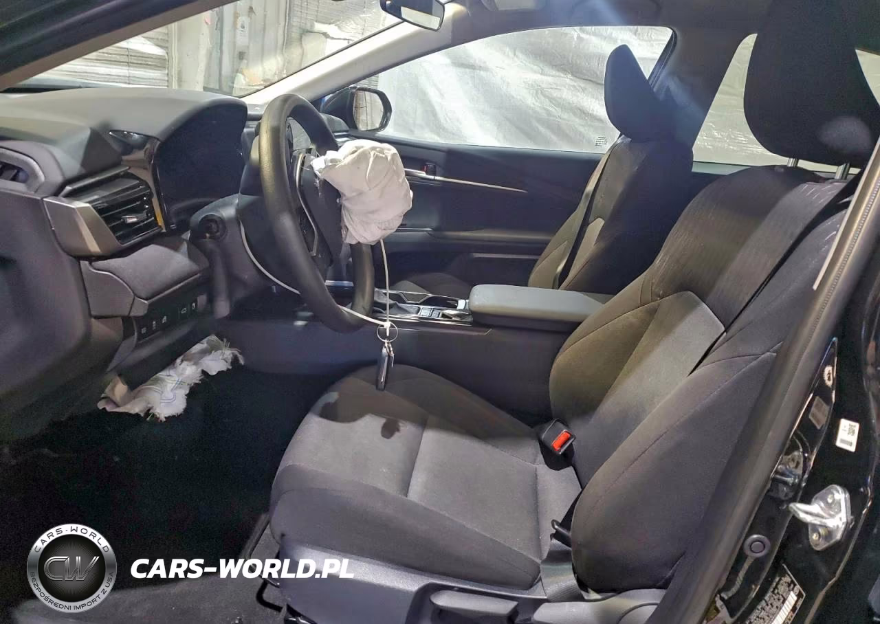 2025 Toyota Camry Xse VIN:4T1DAACK8SU207776 - 7