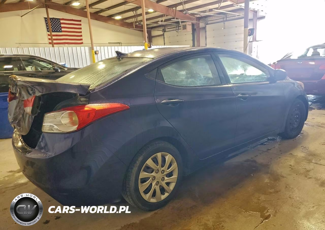 2011 Hyundai Elantra Gls VIN:5NPDH4AE2BH024883 - 3