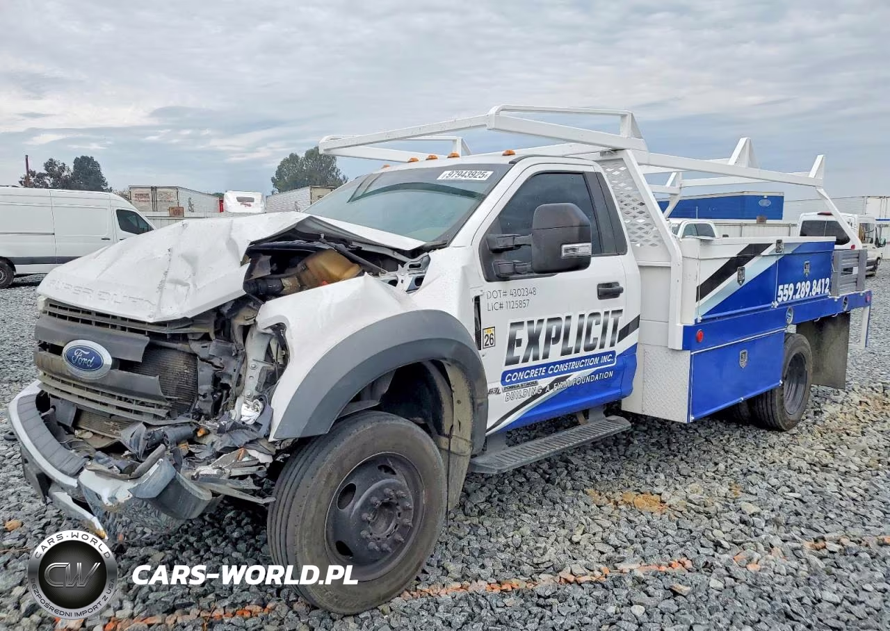 2018 Ford F450 Super Duty Utility - Service Truck