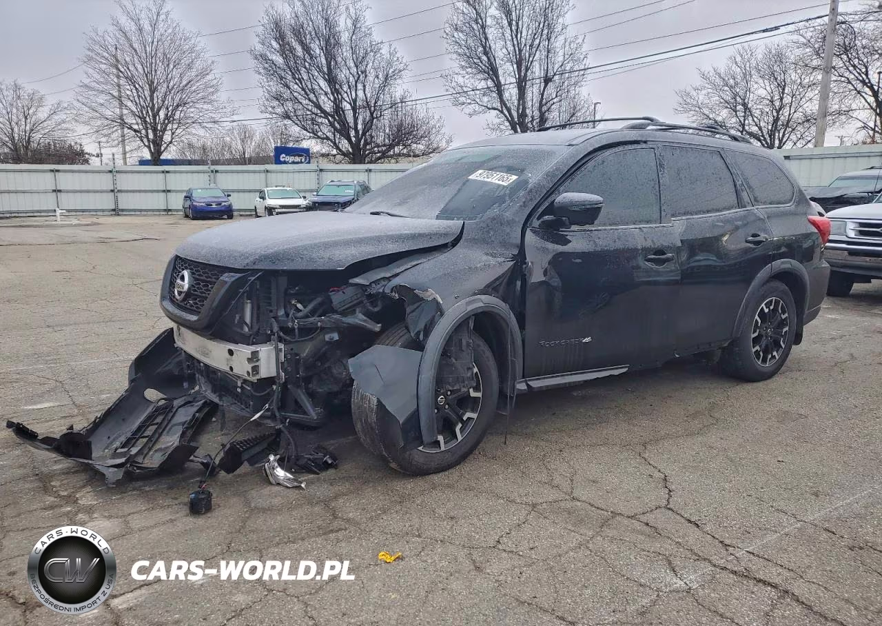 2020 Nissan Pathfinder Sl