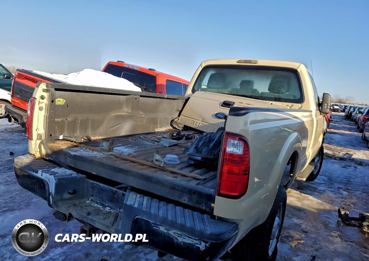 2016 Ford F350 Super Duty VIN:1FTRF3B6XGEA10332 - 3