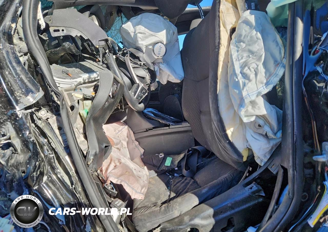 2019 Jeep Grand Cherokee Laredo VIN:1C4RJFAG5KC636286 - 7