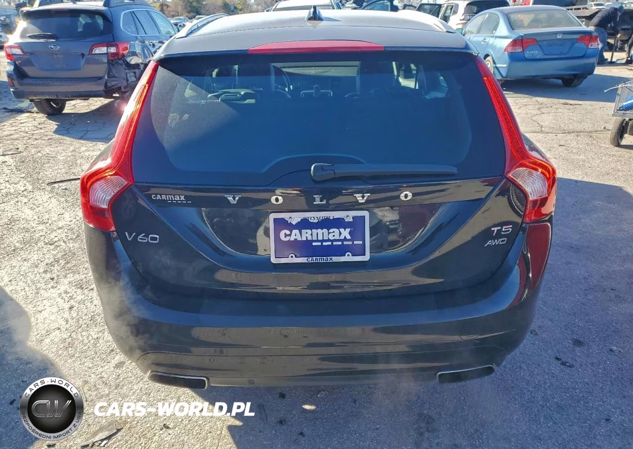2015 Volvo V60 Platinum VIN:YV1612SD4F1212996 - 6