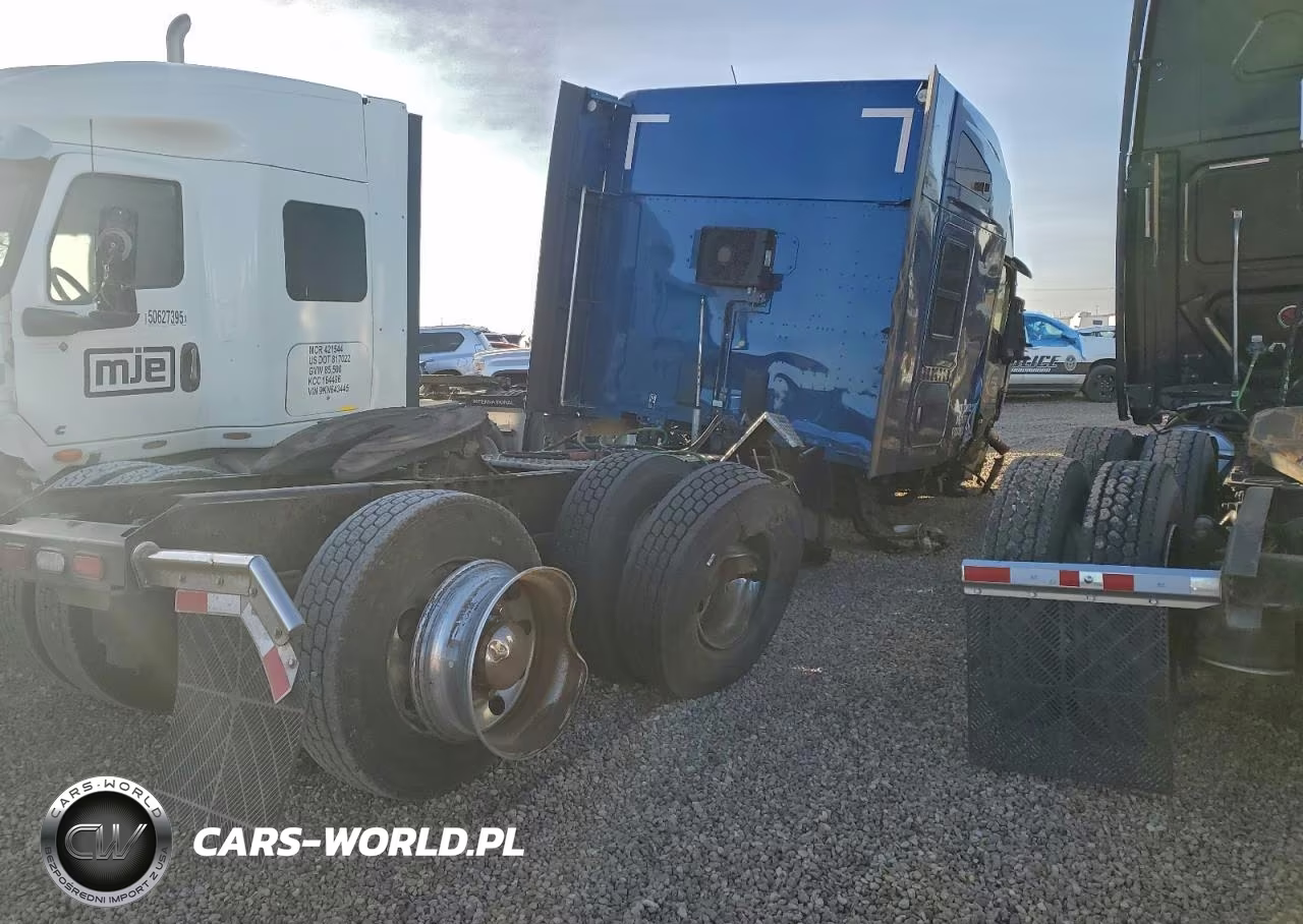 2024 Kenworth T680 Semi Truck VIN:1XKYD49X7RJ326310 - 4