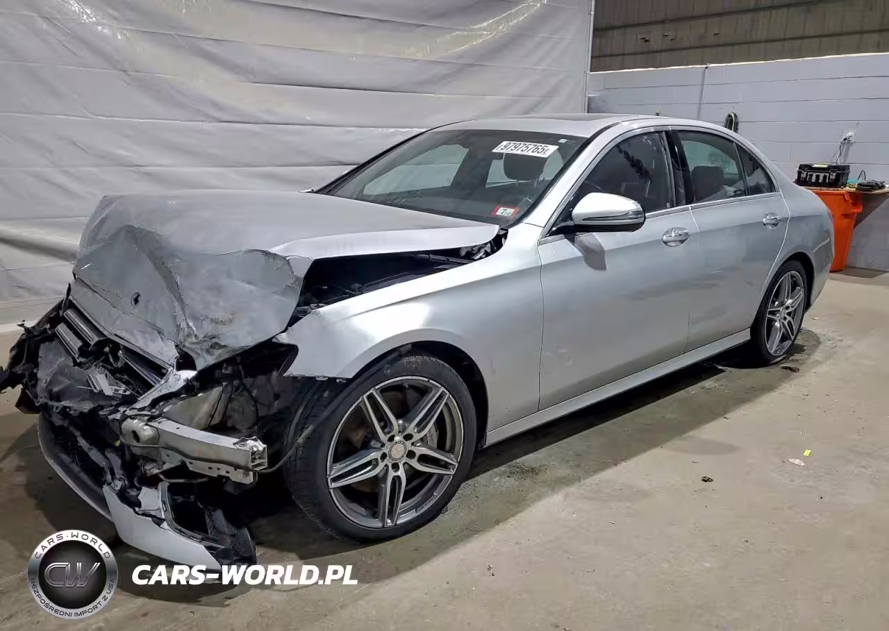 2017 Mercedes-Benz E 300 4Matic